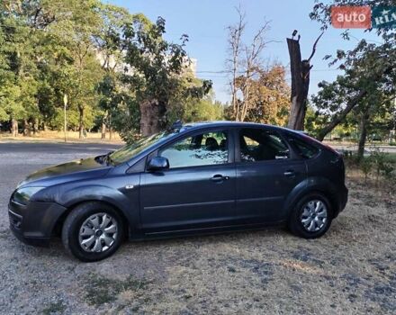 Сірий Форд Фокус, об'ємом двигуна 1.6 л та пробігом 440 тис. км за 3500 $, фото 5 на Automoto.ua