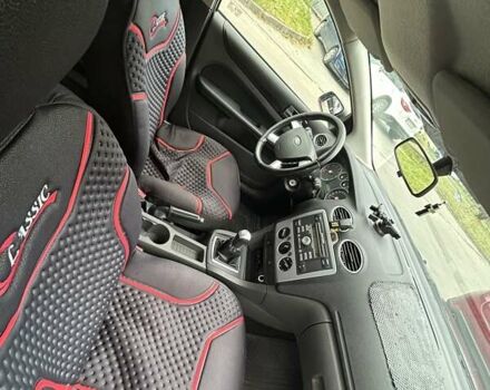 Серый Форд Фокус, объемом двигателя 1.6 л и пробегом 219 тыс. км за 3500 $, фото 11 на Automoto.ua