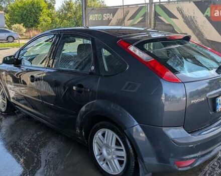 Серый Форд Фокус, объемом двигателя 1.6 л и пробегом 286 тыс. км за 3999 $, фото 10 на Automoto.ua