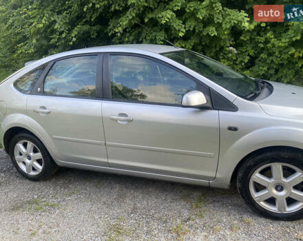 Серый Форд Фокус, объемом двигателя 1.6 л и пробегом 227 тыс. км за 5200 $, фото 20 на Automoto.ua