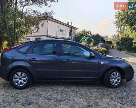 Сірий Форд Фокус, об'ємом двигуна 1.6 л та пробігом 440 тис. км за 3500 $, фото 2 на Automoto.ua