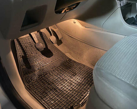 Серый Форд Фокус, объемом двигателя 1.6 л и пробегом 227 тыс. км за 5200 $, фото 8 на Automoto.ua