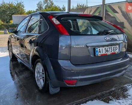 Серый Форд Фокус, объемом двигателя 1.6 л и пробегом 286 тыс. км за 3999 $, фото 2 на Automoto.ua