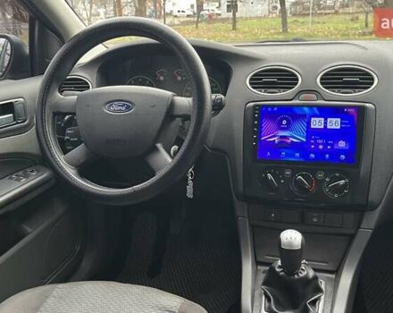 Сірий Форд Фокус, об'ємом двигуна 1.6 л та пробігом 303 тис. км за 4500 $, фото 14 на Automoto.ua