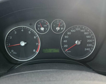 Серый Форд Фокус, объемом двигателя 1.6 л и пробегом 206 тыс. км за 3900 $, фото 30 на Automoto.ua