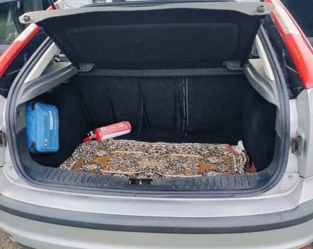 Серый Форд Фокус, объемом двигателя 1.6 л и пробегом 235 тыс. км за 3955 $, фото 4 на Automoto.ua