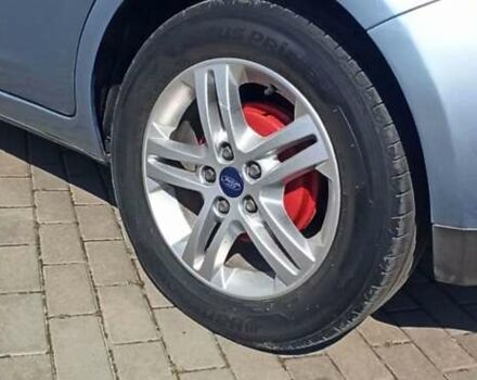 Серый Форд Фокус, объемом двигателя 1.6 л и пробегом 220 тыс. км за 4600 $, фото 9 на Automoto.ua