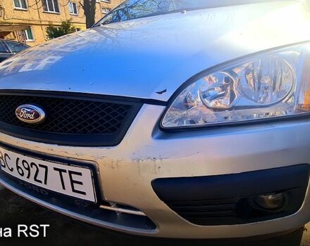 Серый Форд Фокус, объемом двигателя 1.6 л и пробегом 500 тыс. км за 3500 $, фото 4 на Automoto.ua