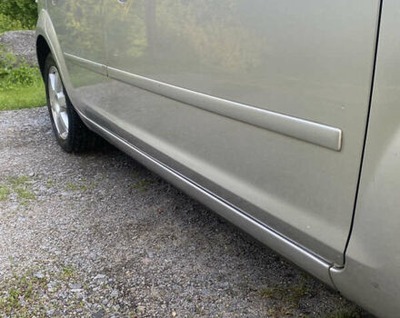 Серый Форд Фокус, объемом двигателя 1.6 л и пробегом 227 тыс. км за 5200 $, фото 7 на Automoto.ua