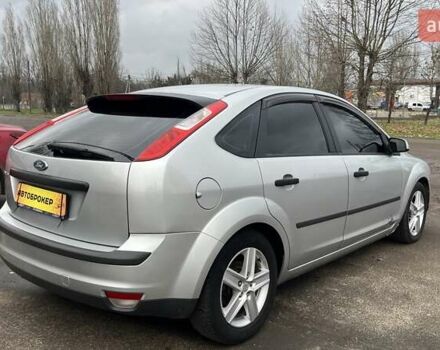 Сірий Форд Фокус, об'ємом двигуна 1.6 л та пробігом 303 тис. км за 4500 $, фото 6 на Automoto.ua