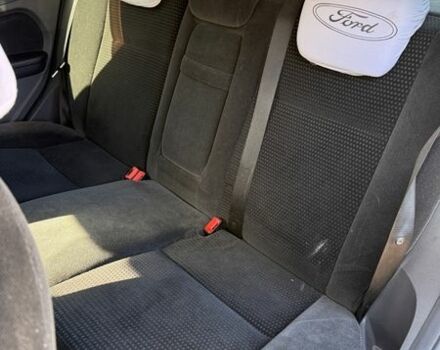 Серый Форд Фокус, объемом двигателя 1.6 л и пробегом 112 тыс. км за 6000 $, фото 16 на Automoto.ua