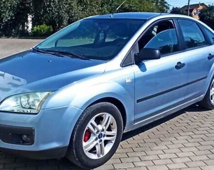 Серый Форд Фокус, объемом двигателя 1.6 л и пробегом 220 тыс. км за 4600 $, фото 5 на Automoto.ua