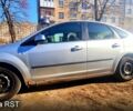 Серый Форд Фокус, объемом двигателя 1.6 л и пробегом 500 тыс. км за 3500 $, фото 2 на Automoto.ua