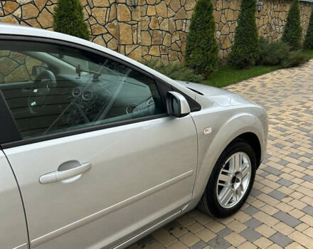 Сірий Форд Фокус, об'ємом двигуна 1.6 л та пробігом 268 тис. км за 4300 $, фото 19 на Automoto.ua