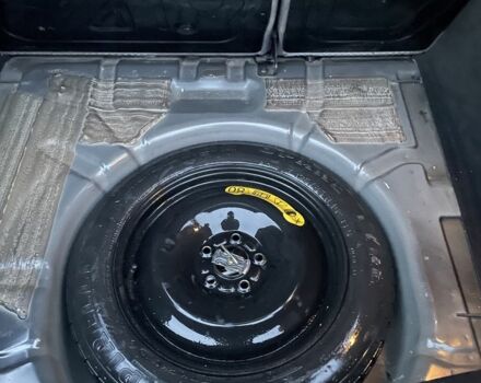 Серый Форд Фокус, объемом двигателя 1.6 л и пробегом 304 тыс. км за 4500 $, фото 8 на Automoto.ua