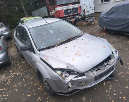 Сірий Форд Фокус, об'ємом двигуна 1.6 л та пробігом 210 тис. км за 1100 $, фото 2 на Automoto.ua