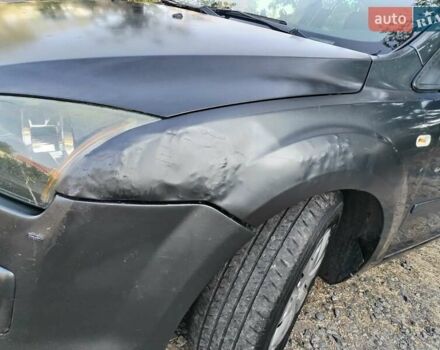Сірий Форд Фокус, об'ємом двигуна 1.6 л та пробігом 440 тис. км за 3500 $, фото 10 на Automoto.ua