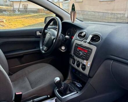 Сірий Форд Фокус, об'ємом двигуна 1.6 л та пробігом 360 тис. км за 3900 $, фото 1 на Automoto.ua