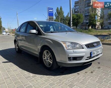 Серый Форд Фокус, объемом двигателя 1.8 л и пробегом 230 тыс. км за 5300 $, фото 2 на Automoto.ua