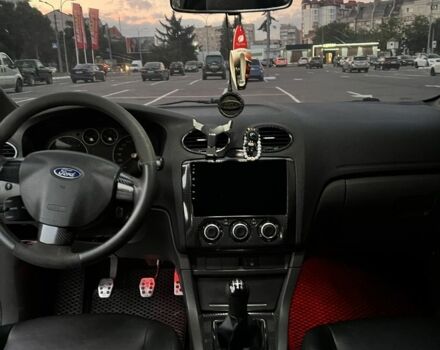 Серый Форд Фокус, объемом двигателя 1.6 л и пробегом 340 тыс. км за 4350 $, фото 3 на Automoto.ua