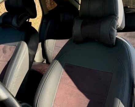 Сірий Форд Фокус, об'ємом двигуна 1.6 л та пробігом 272 тис. км за 4250 $, фото 8 на Automoto.ua