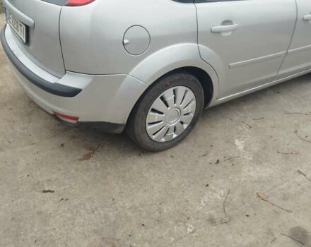 Серый Форд Фокус, объемом двигателя 1.6 л и пробегом 170 тыс. км за 5300 $, фото 3 на Automoto.ua