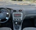 Серый Форд Фокус, объемом двигателя 1.6 л и пробегом 295 тыс. км за 3200 $, фото 4 на Automoto.ua