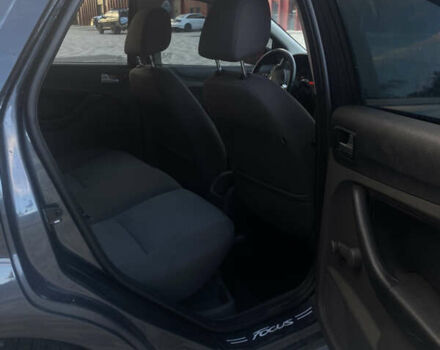 Серый Форд Фокус, объемом двигателя 1.6 л и пробегом 370 тыс. км за 4400 $, фото 9 на Automoto.ua