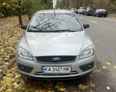 Форд Фокус 2007 в Киеве на Automoto.ua Серый Форд Фокус, объемом двигателя 1.6 л и пробегом 143 тыс. км за 4900 $, фото 1 на Automoto.ua