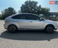 Серый Форд Фокус, объемом двигателя 1.8 л и пробегом 246 тыс. км за 4350 $, фото 8 на Automoto.ua