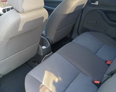 Сірий Форд Фокус, об'ємом двигуна 1.6 л та пробігом 271 тис. км за 5200 $, фото 6 на Automoto.ua