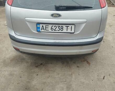 Серый Форд Фокус, объемом двигателя 1.6 л и пробегом 170 тыс. км за 5300 $, фото 4 на Automoto.ua