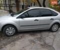 Серый Форд Фокус, объемом двигателя 1.6 л и пробегом 200 тыс. км за 5000 $, фото 1 на Automoto.ua
