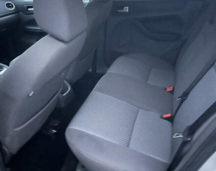 Сірий Форд Фокус, об'ємом двигуна 1.6 л та пробігом 199 тис. км за 4500 $, фото 12 на Automoto.ua