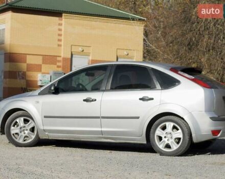 Сірий Форд Фокус, об'ємом двигуна 1.6 л та пробігом 272 тис. км за 4250 $, фото 6 на Automoto.ua