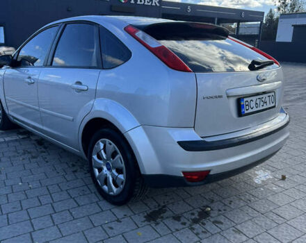 Серый Форд Фокус, объемом двигателя 2 л и пробегом 328 тыс. км за 4300 $, фото 6 на Automoto.ua