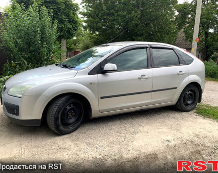 Серый Форд Фокус, объемом двигателя 1.6 л и пробегом 293 тыс. км за 5100 $, фото 4 на Automoto.ua