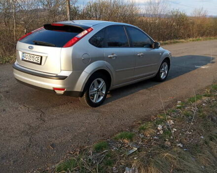Сірий Форд Фокус, об'ємом двигуна 1.6 л та пробігом 271 тис. км за 5200 $, фото 3 на Automoto.ua