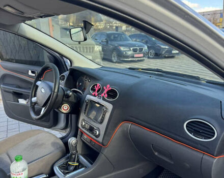 Серый Форд Фокус, объемом двигателя 2 л и пробегом 328 тыс. км за 4300 $, фото 21 на Automoto.ua