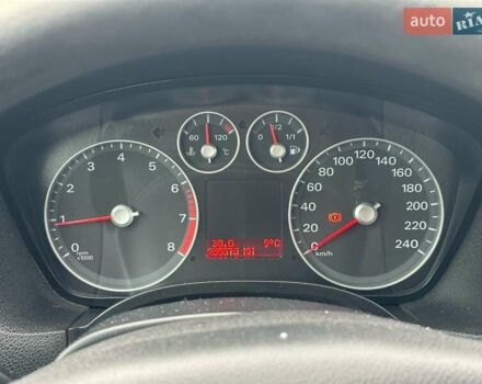 Серый Форд Фокус, объемом двигателя 1.6 л и пробегом 251 тыс. км за 4500 $, фото 34 на Automoto.ua