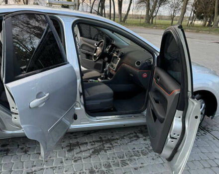 Серый Форд Фокус, объемом двигателя 2 л и пробегом 322 тыс. км за 5500 $, фото 15 на Automoto.ua