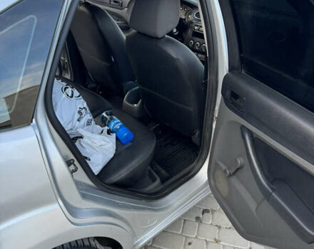 Серый Форд Фокус, объемом двигателя 1.6 л и пробегом 243 тыс. км за 4200 $, фото 18 на Automoto.ua