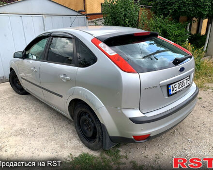 Серый Форд Фокус, объемом двигателя 1.6 л и пробегом 293 тыс. км за 5100 $, фото 3 на Automoto.ua