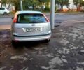 Серый Форд Фокус, объемом двигателя 1.6 л и пробегом 273 тыс. км за 4200 $, фото 4 на Automoto.ua