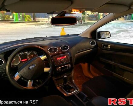 Сірий Форд Фокус, об'ємом двигуна 1.8 л та пробігом 370 тис. км за 5500 $, фото 8 на Automoto.ua