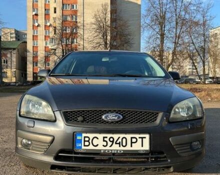 Серый Форд Фокус, объемом двигателя 1.8 л и пробегом 231 тыс. км за 4950 $, фото 5 на Automoto.ua