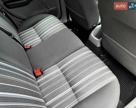 Серый Форд Фокус, объемом двигателя 1.6 л и пробегом 188 тыс. км за 4990 $, фото 57 на Automoto.ua