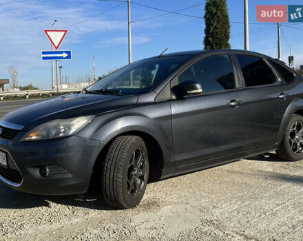 Сірий Форд Фокус, об'ємом двигуна 1.8 л та пробігом 236 тис. км за 4800 $, фото 5 на Automoto.ua