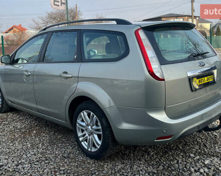Серый Форд Фокус, объемом двигателя 1.6 л и пробегом 161 тыс. км за 6999 $, фото 4 на Automoto.ua