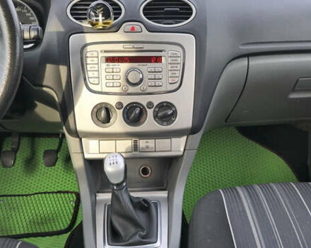 Форд Фокус 2008 у Києві на Automoto.ua Сірий Форд Фокус, об'ємом двигуна 1.6 л та пробігом 255 тис. км за 4900 $, фото 25 на Automoto.ua